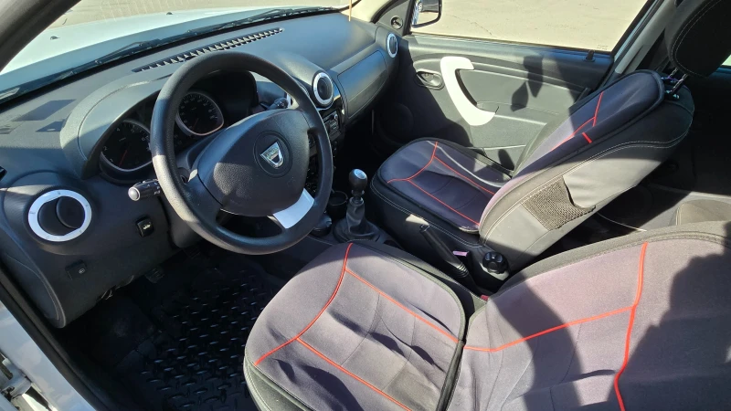 Dacia Duster компас, снимка 14 - Автомобили и джипове - 52864052