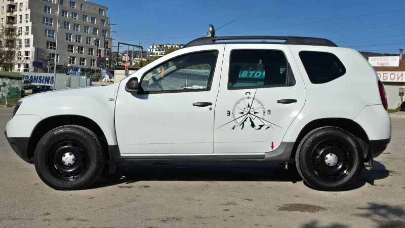 Dacia Duster компас, снимка 2 - Автомобили и джипове - 52864052