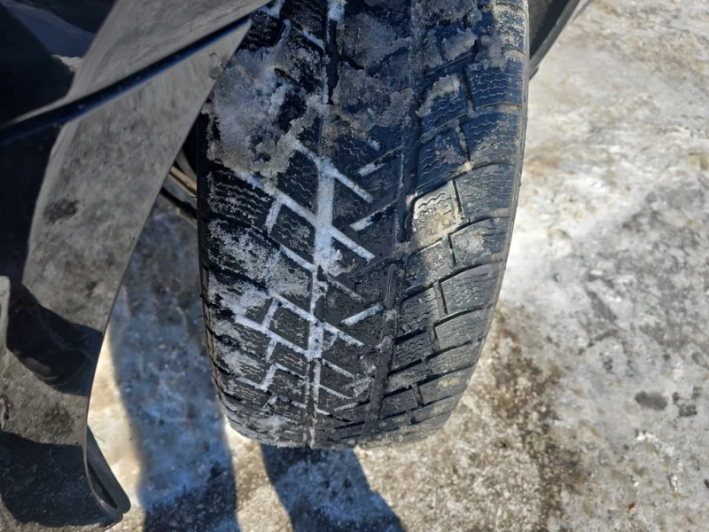 Porsche Macan * AWD 4dr * CARFAX * ЦЕНА ДО БГ, снимка 11 - Автомобили и джипове - 53326288