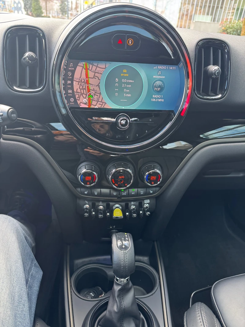 Mini Countryman SE 4ALL Plug-in Hybrid, снимка 11 - Автомобили и джипове - 53415930