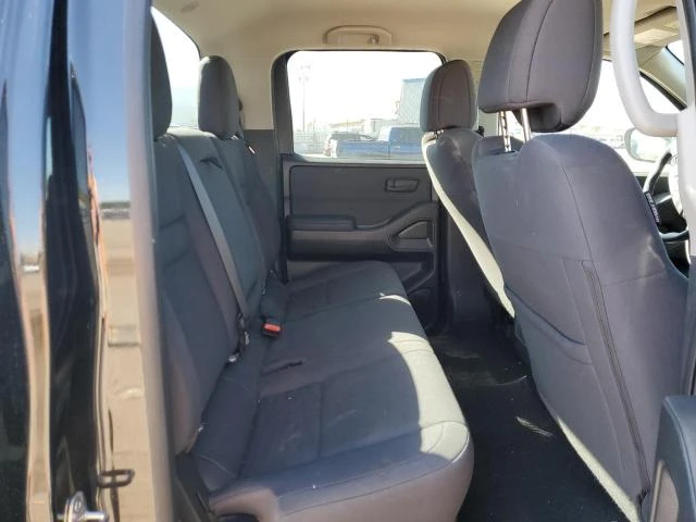 Nissan Frontier 3.8L 6 4x4 w/Rear Wheel Drv, снимка 12 - Автомобили и джипове - 53013814