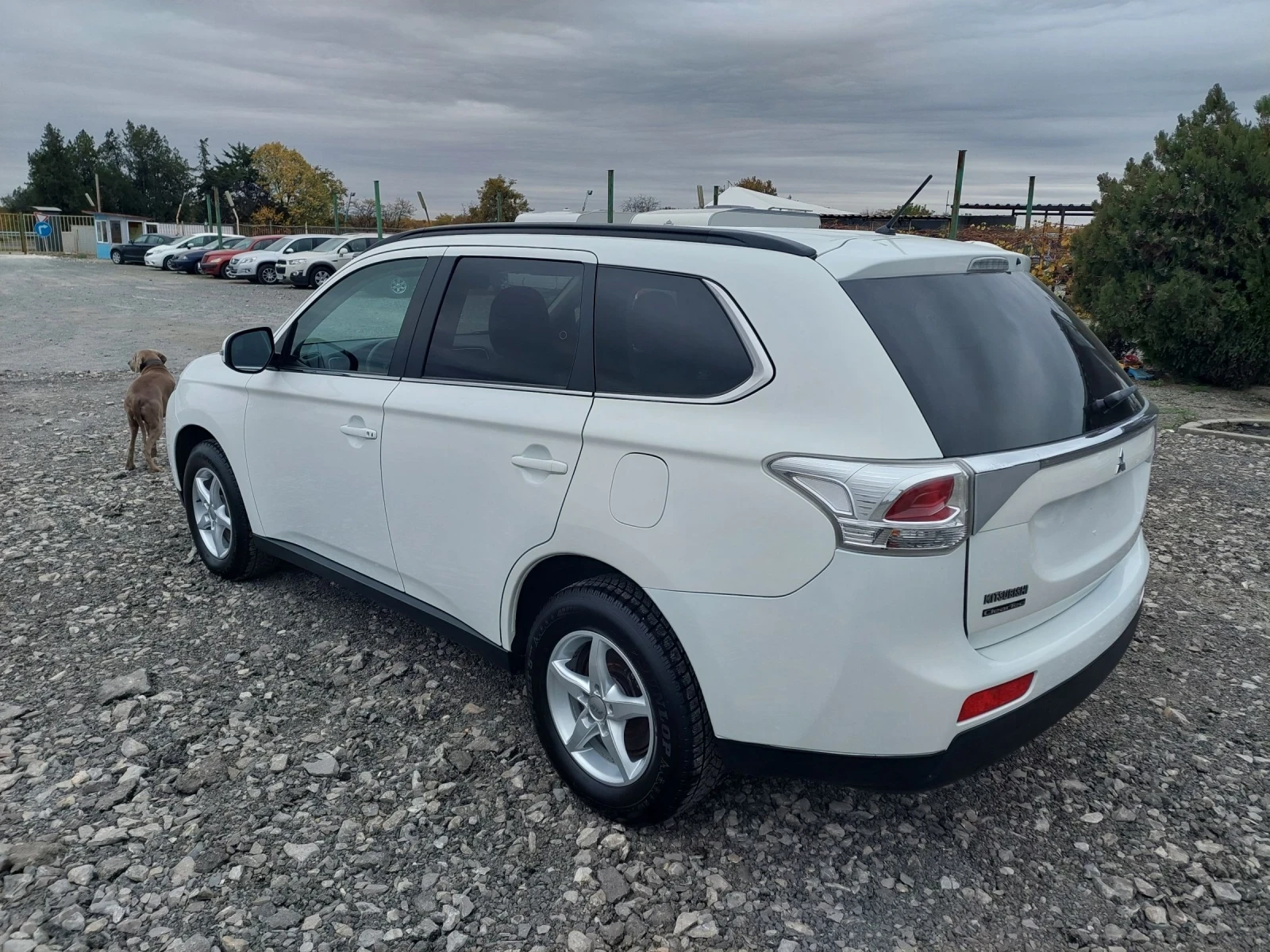 Mitsubishi Outlander 2.2DID, AUTO, NAVI, 4X4, 7места - изображение 2