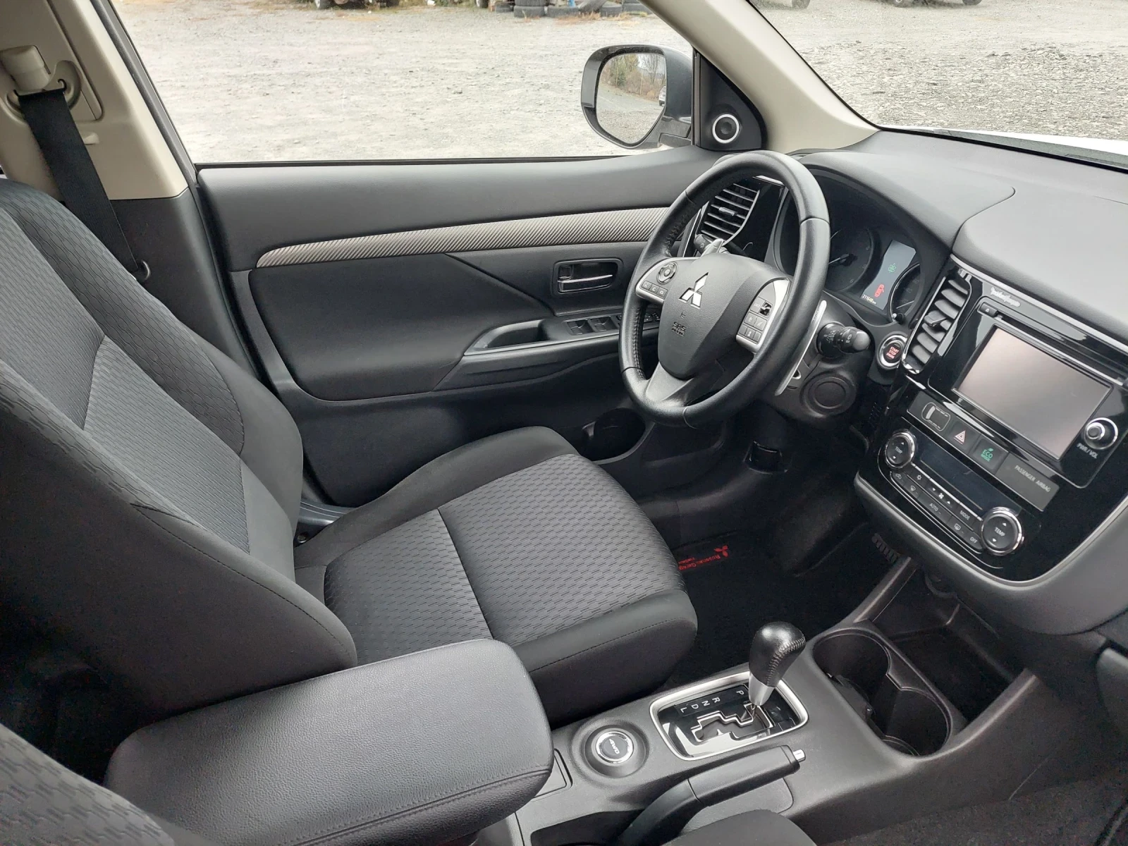 Mitsubishi Outlander 2.2DID, AUTO, NAVI, 4X4, 7места - изображение 8