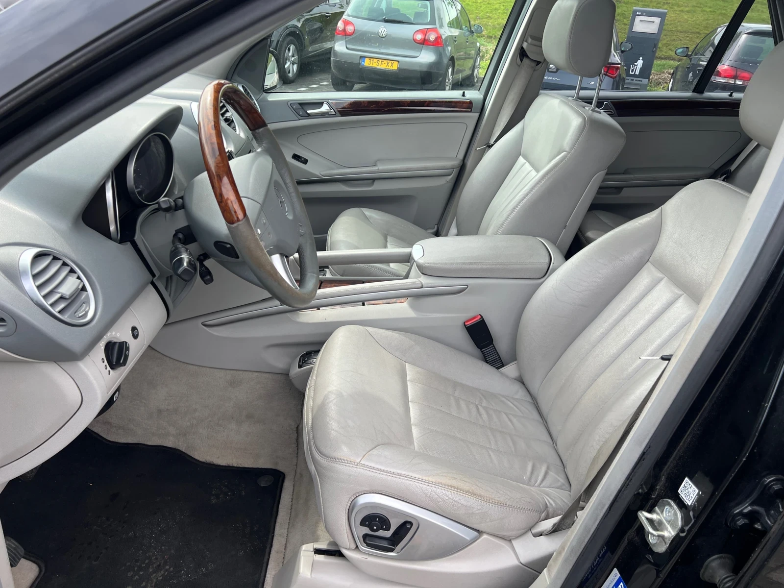 Mercedes-Benz ML 320 Кожа* Нави* Подгрев* Keyless-GO* Шибидах* Харман-К - изображение 9