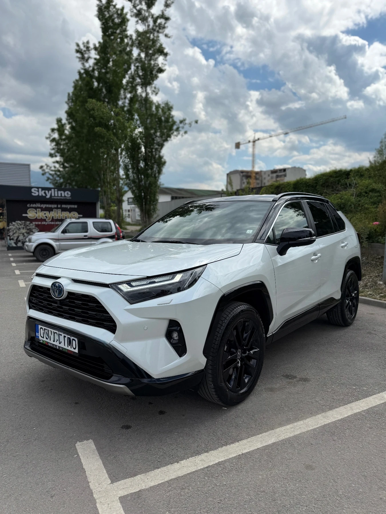 Toyota Rav4 2.5 HEV SELECTION STYLE РЕГИСТРИРАН ГАРАНЦИЯ КАСКО - изображение 2