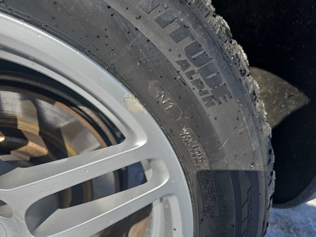 Porsche Macan * AWD 4dr * CARFAX * ЦЕНА ДО БГ - изображение 10