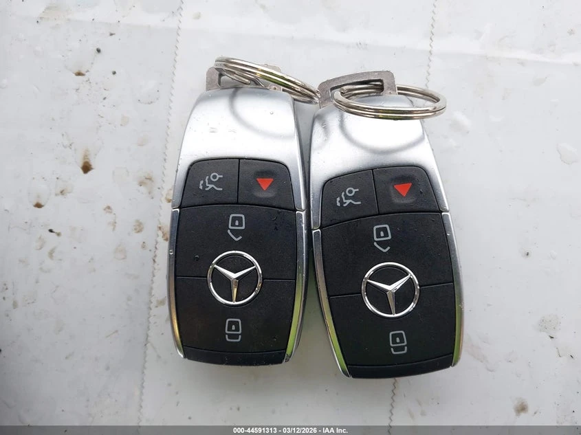 Mercedes-Benz GLE 350 2.0l 4Matic, снимка 11 - Автомобили и джипове - 54140002