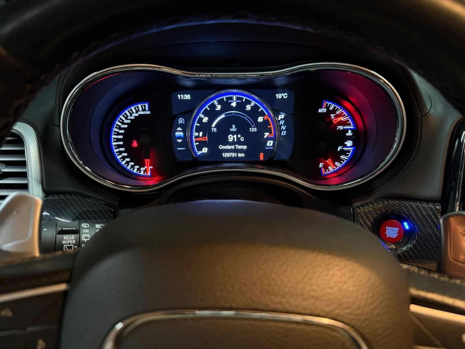Jeep Grand cherokee 6.4 SRT/Facelift/Distronic/Panorama/Keyless/Harman, снимка 9 - Автомобили и джипове - 54824899