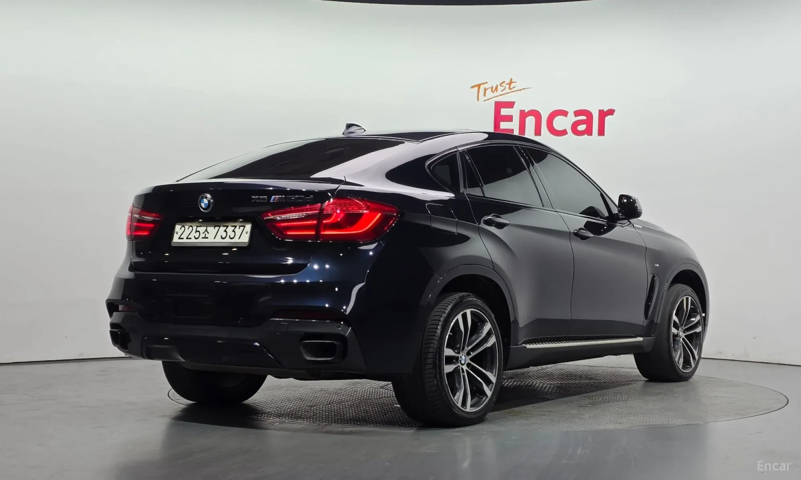 BMW X6 M50D, снимка 2 - Автомобили и джипове - 55049492