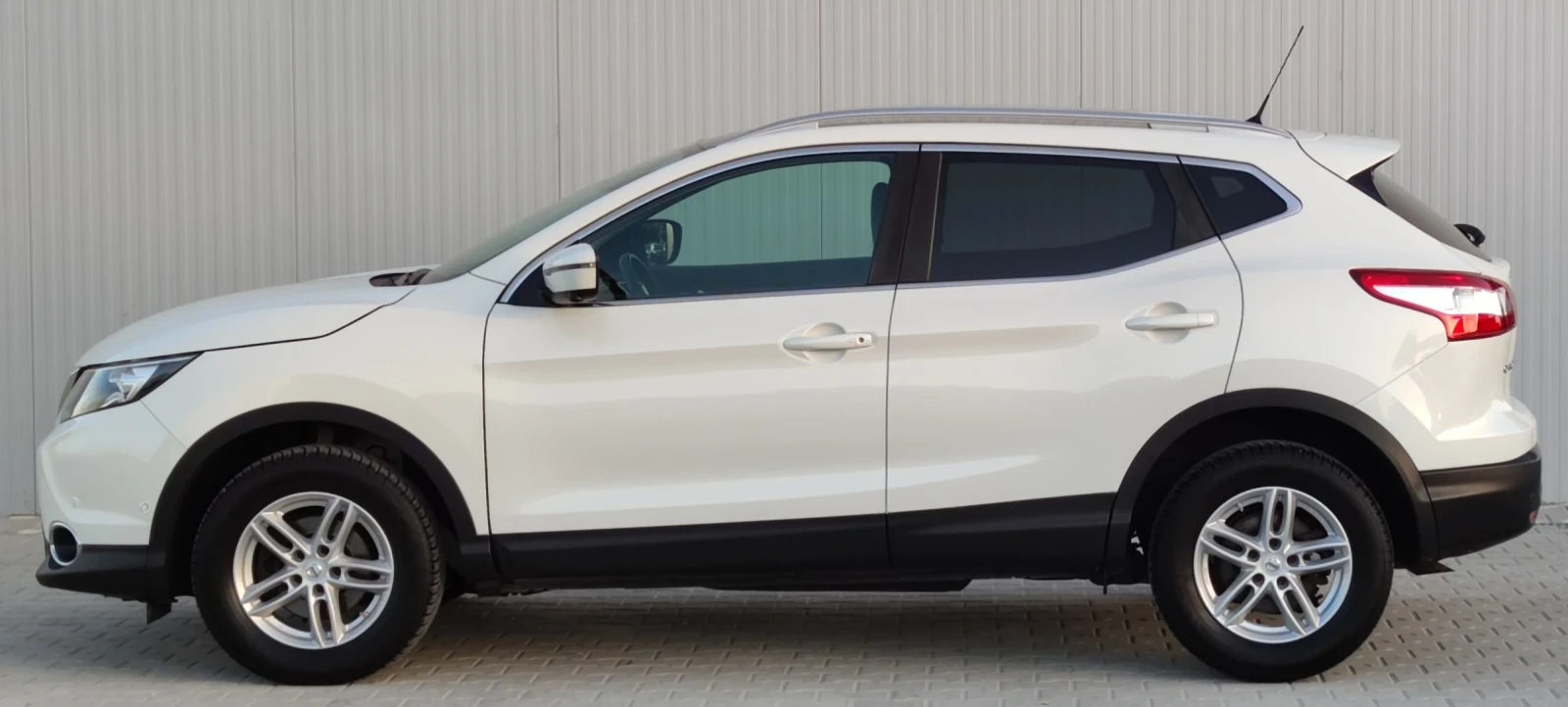 Nissan Qashqai 1.6DCI* 131к.с* , снимка 8 - Автомобили и джипове - 55335286