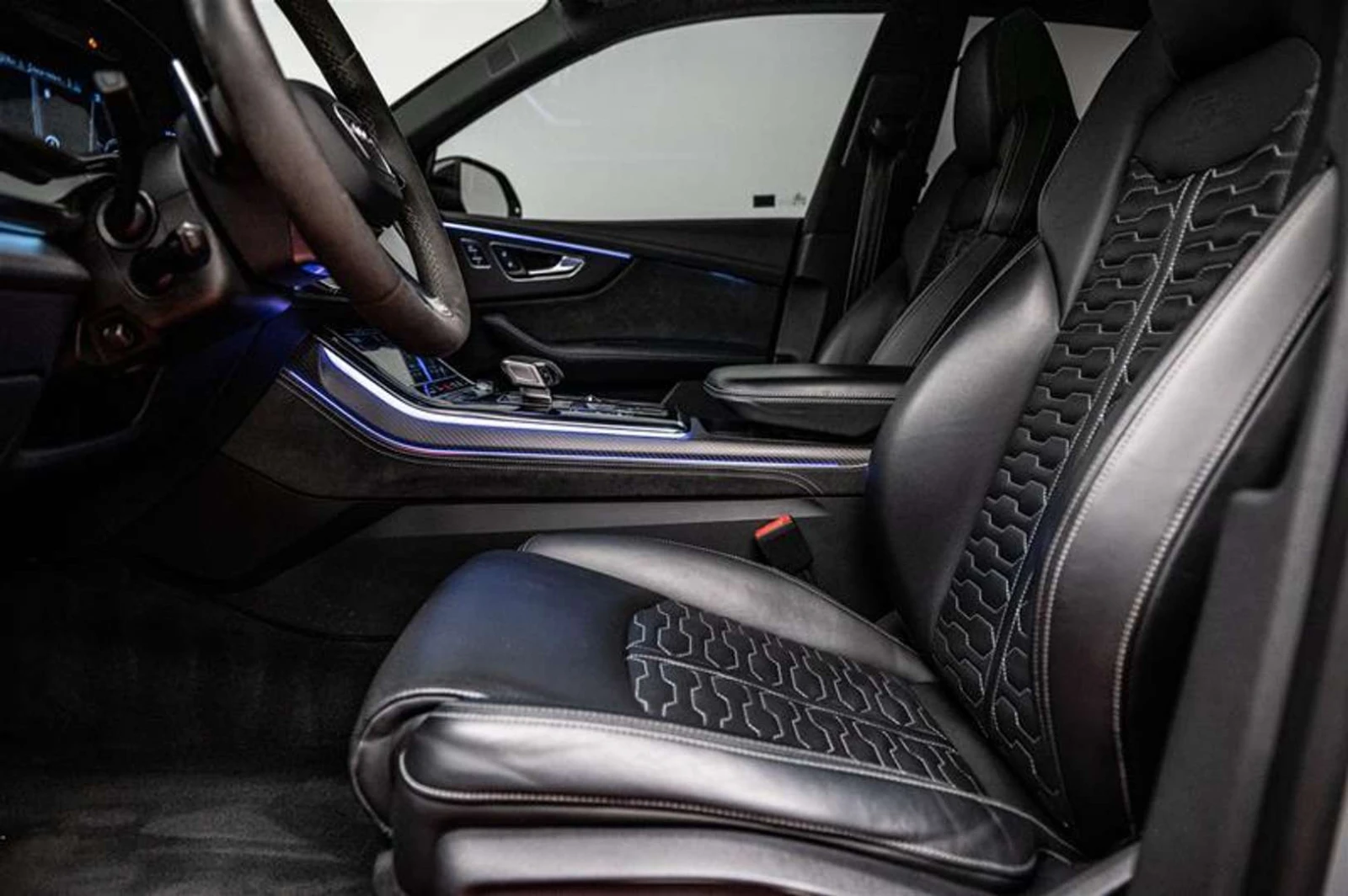 Audi RSQ8, снимка 11 - Автомобили и джипове - 56115196