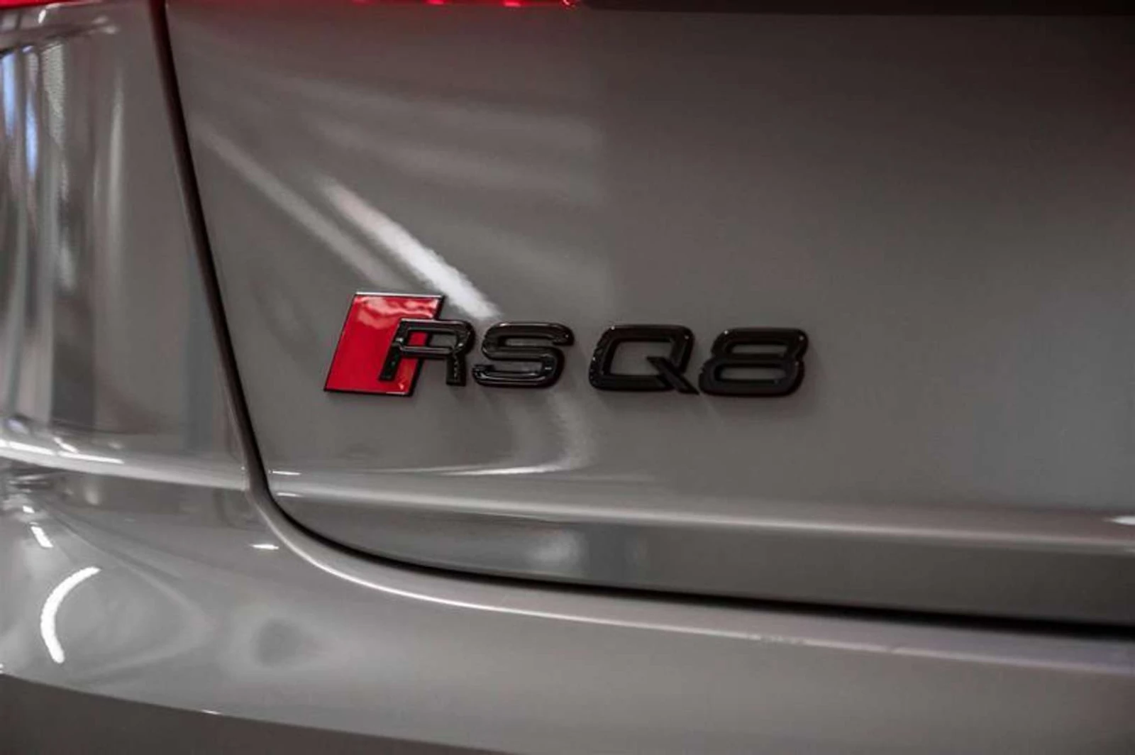 Audi RSQ8, снимка 3 - Автомобили и джипове - 56115196
