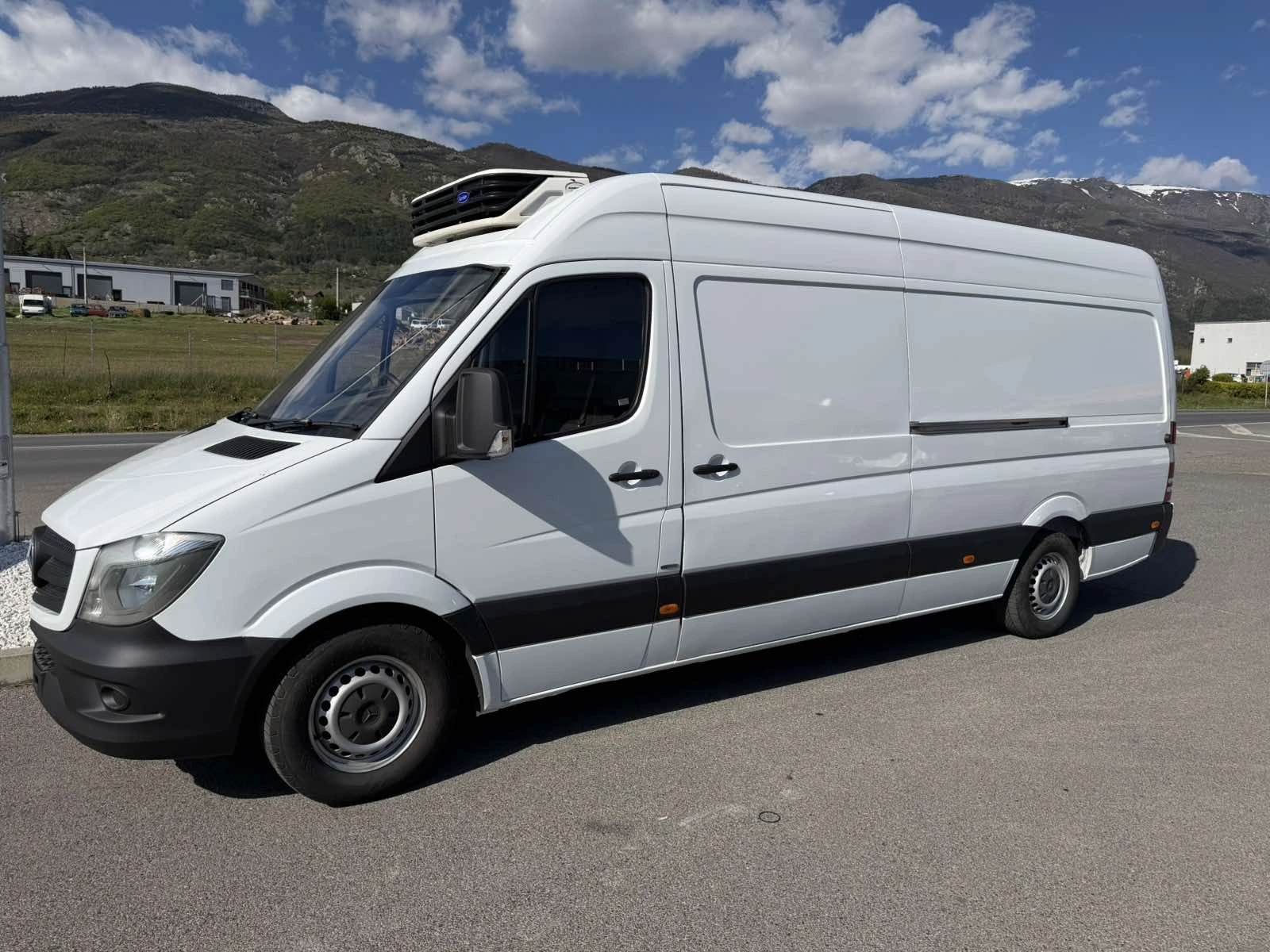 Mercedes-Benz Sprinter 314 CDI/ХЛАДИЛЕН/ГАРАНЦИЯ, снимка 3 - Бусове и автобуси - 54386095
