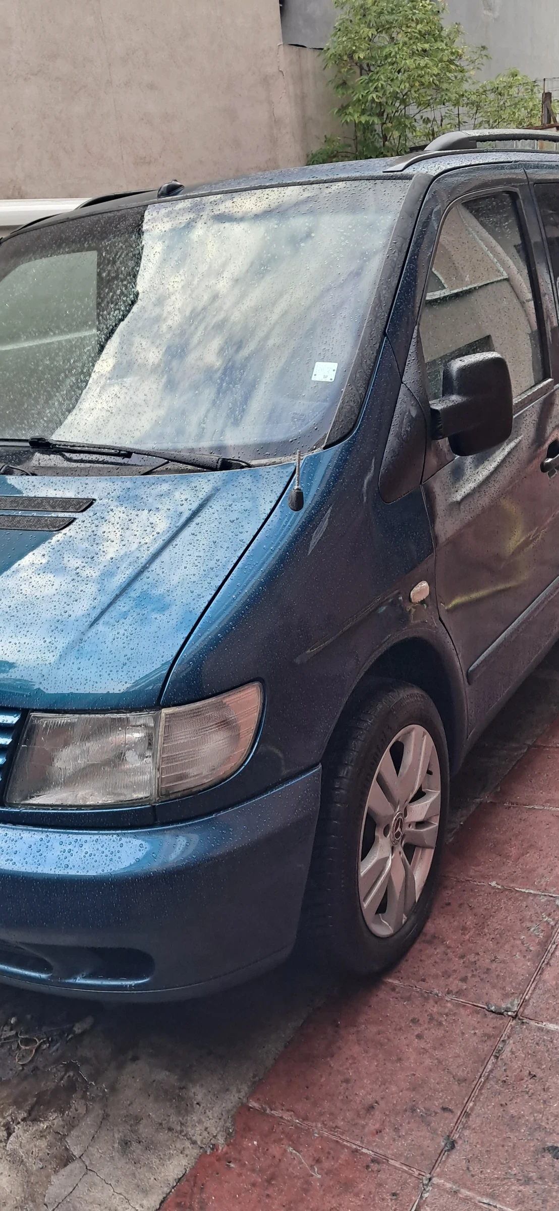 Mercedes-Benz Vito 2.2 CDI, снимка 2 - Бусове и автобуси - 56547662