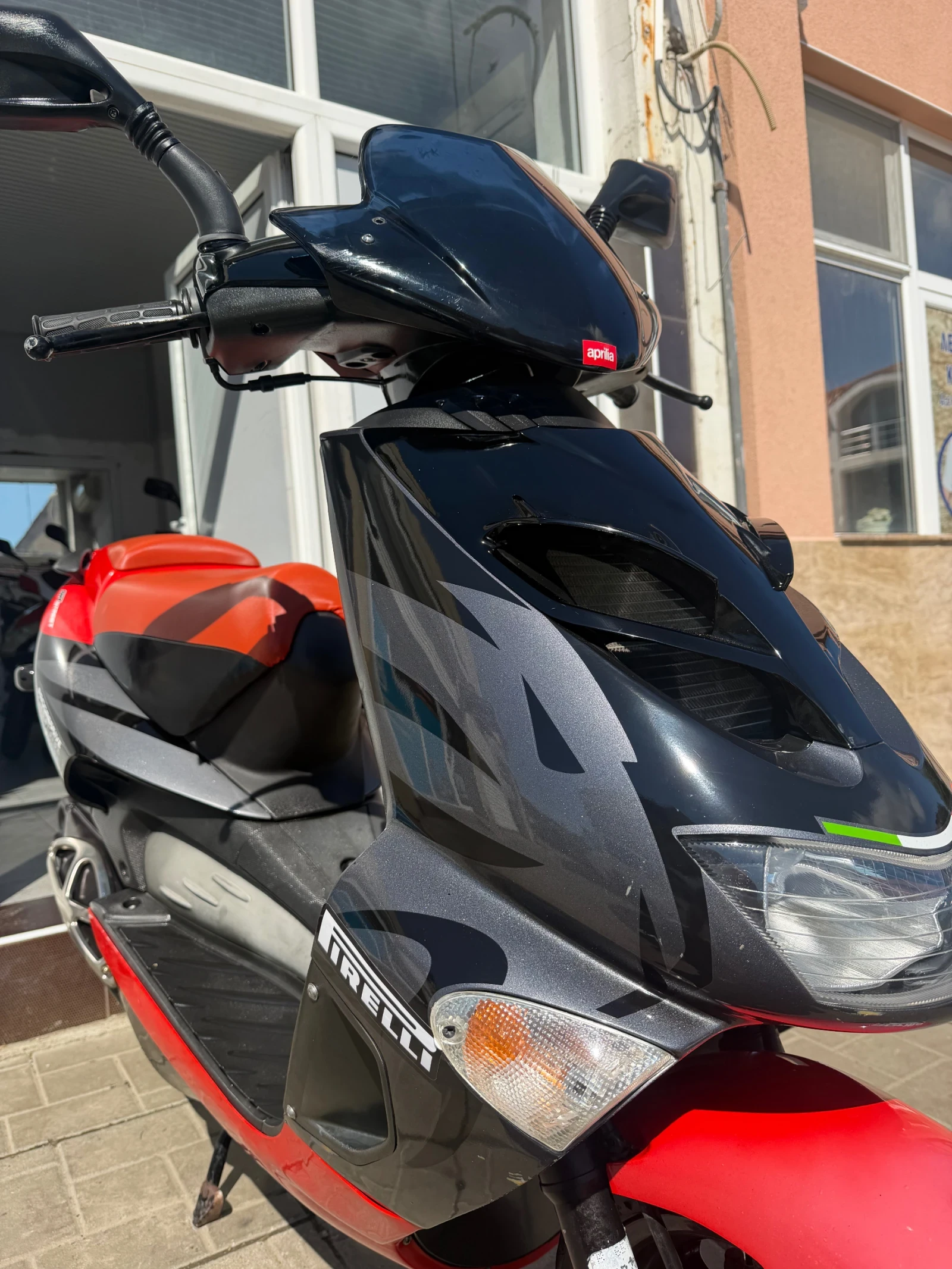 Aprilia Sr 50, снимка 7 - Мотоциклети и мототехника - 54594181