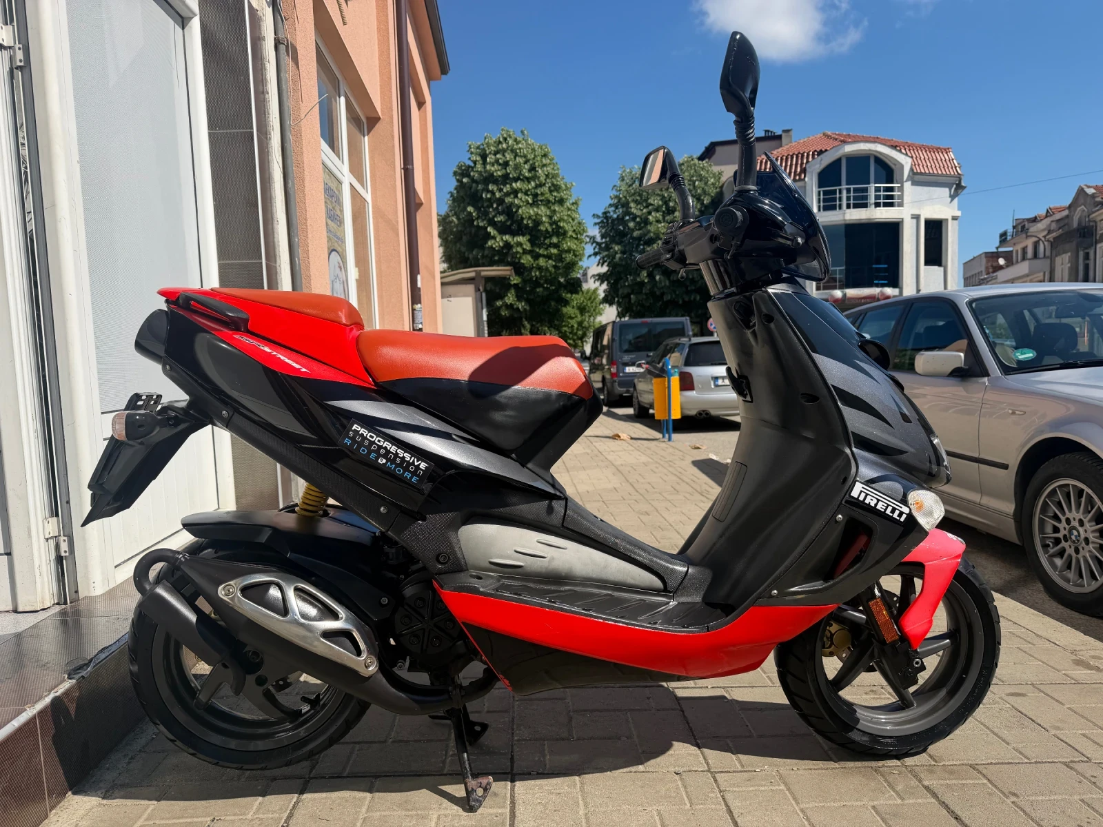 Aprilia Sr 50, снимка 2 - Мотоциклети и мототехника - 54594181