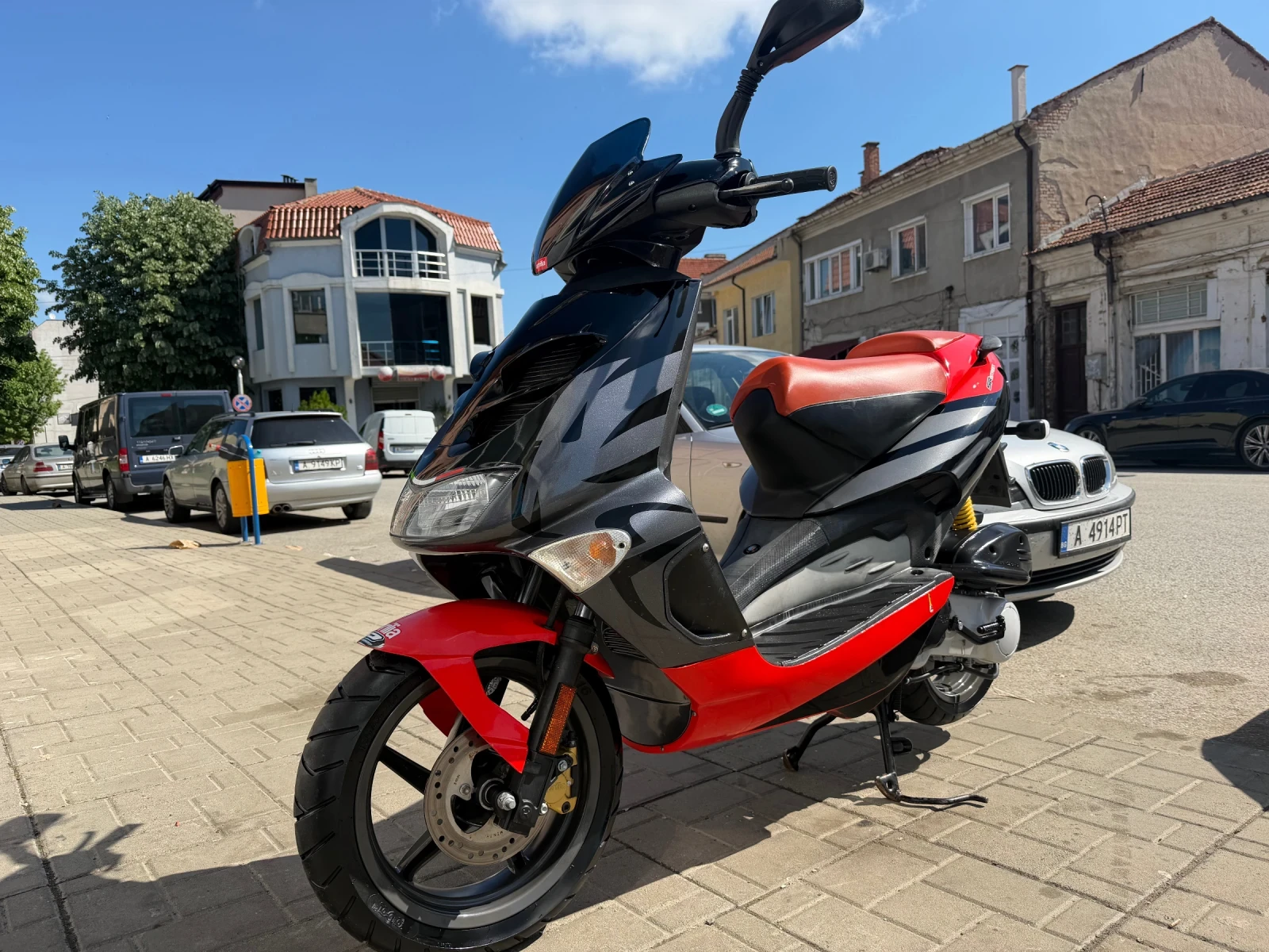 Aprilia Sr 50, снимка 4 - Мотоциклети и мототехника - 54594181