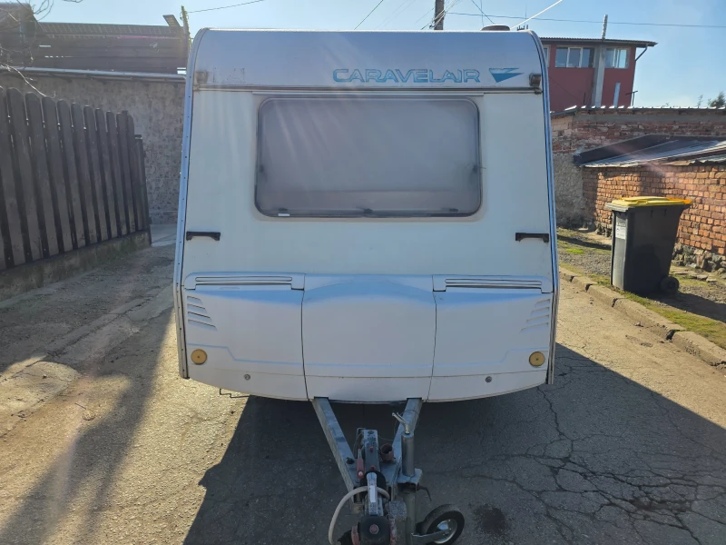 Каравана Adria CARAVELAIR ANTARA 400, снимка 6 - Каравани и кемпери - 52809875
