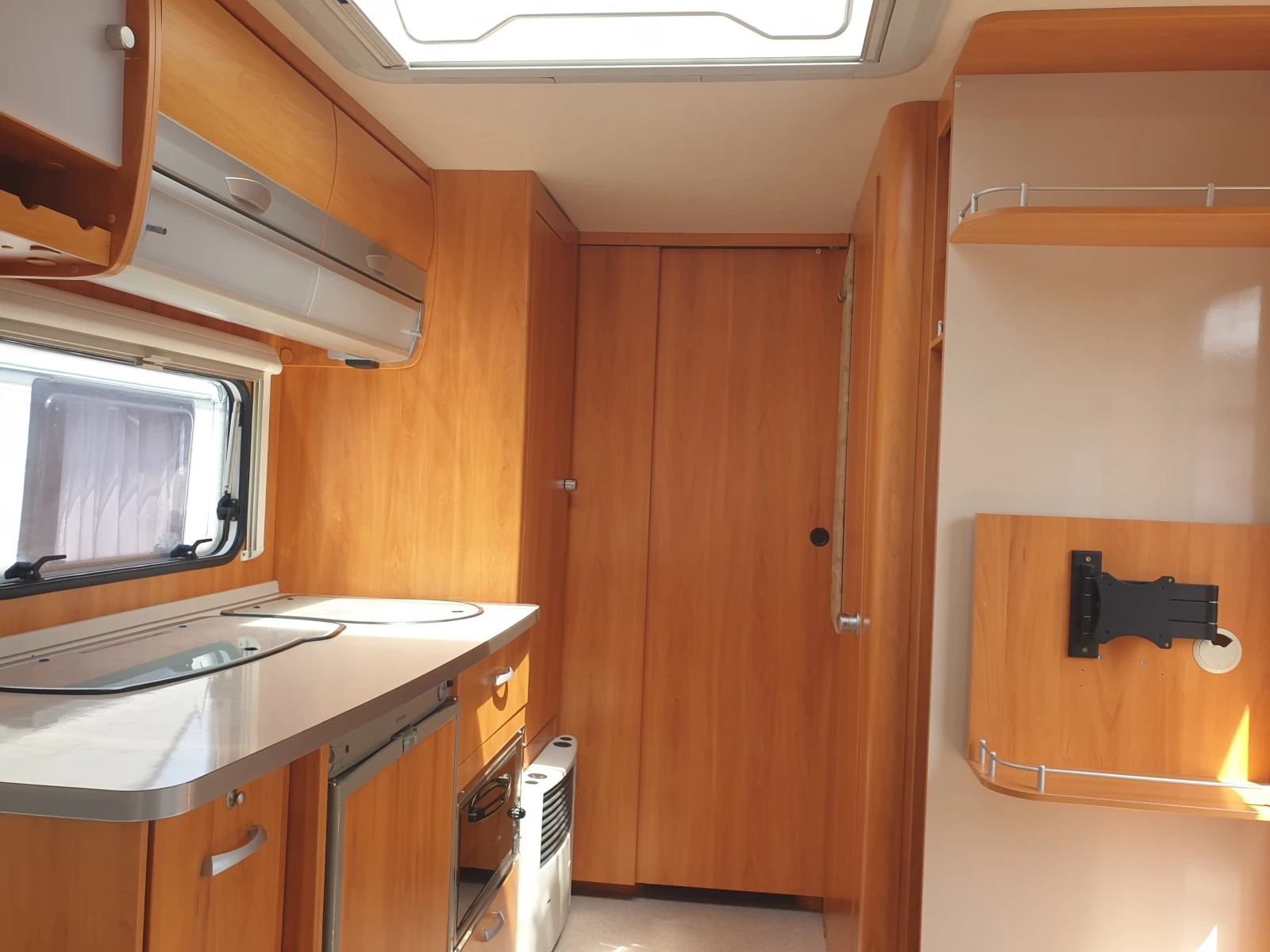 �������� Wilk   S 4  530 | Mobile.bg � ����������� 6