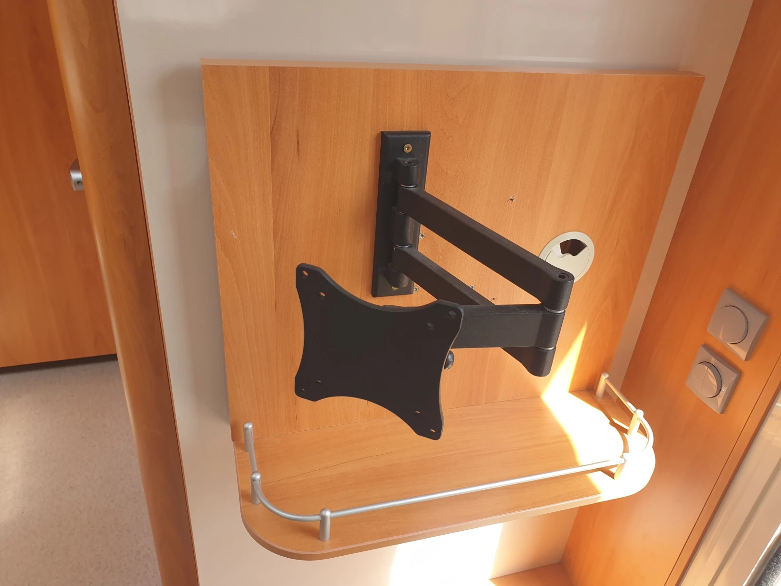 �������� Wilk   S 4  530 | Mobile.bg � ����������� 16