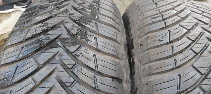 Гуми Всесезонни 195/65R15, снимка 3 - Гуми и джанти - 32787453