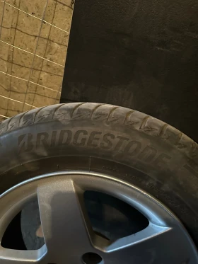 Гуми с джанти Bridgestone 195/65R15, снимка 3 - Гуми и джанти - 49261922