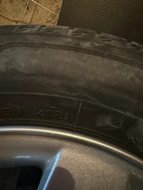 Гуми с джанти Bridgestone 195/65R15, снимка 2 - Гуми и джанти - 49261922