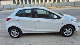 Mazda 2 1.3i 112000км FACELIFT Германия, снимка 4