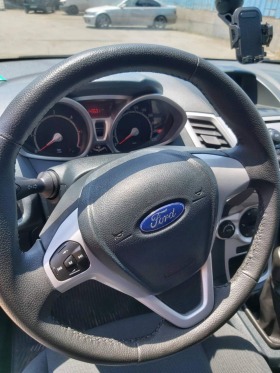 Ford Fiesta 1.4 TDCI, снимка 8 - Автомобили и джипове - 44059046