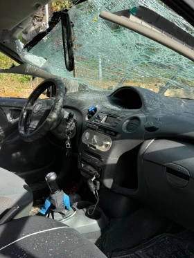 Toyota Yaris 1.0VVT, снимка 3 — Bazar.bg Toyota Yaris 1.0VVT, снимка 3