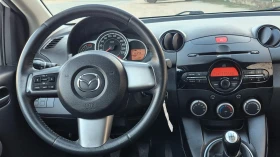 Mazda 2 1.3i 112000км FACELIFT Германия - 4200 € / 8214.49 лв. - 29711907 13