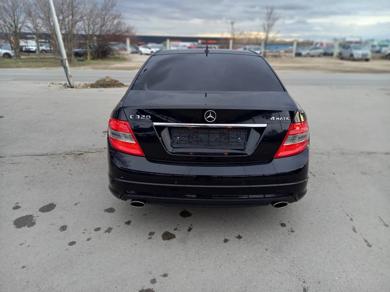 Mercedes-Benz C 320 3.2 AMG 4MATIC, снимка 5 - Автомобили и джипове - 44297184