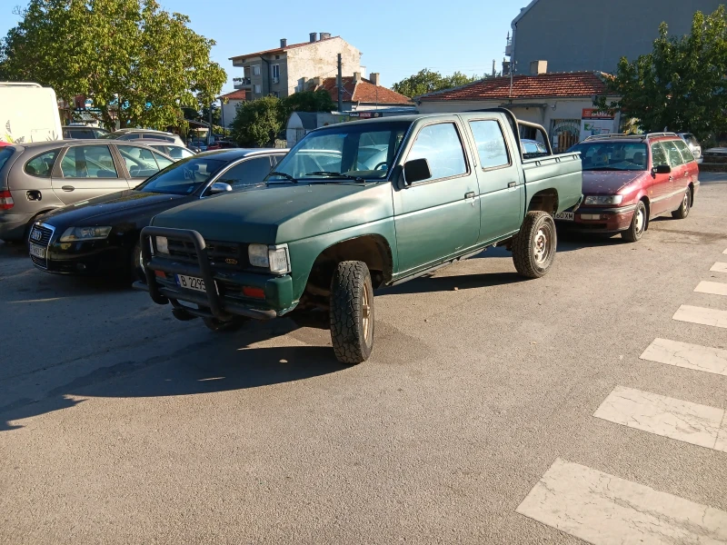 Nissan Pickup D21, снимка 4 - Автомобили и джипове - 47248773