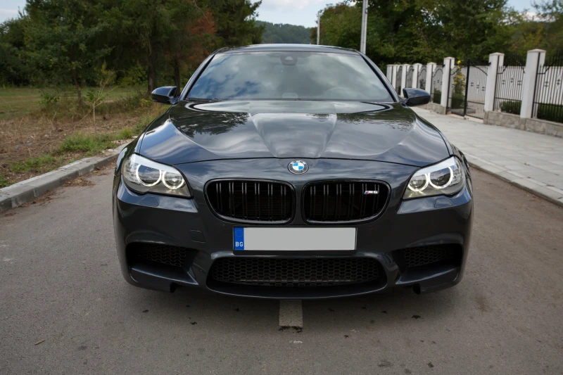 BMW M5, снимка 1 - Автомобили и джипове - 47393343