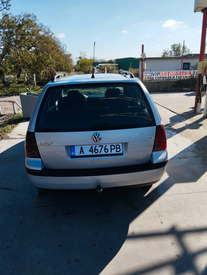 VW Golf 1.9 TDI, снимка 5 - Автомобили и джипове - 47717519