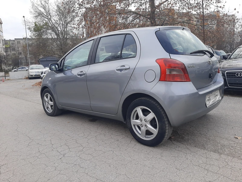 Toyota Yaris 13, бензин, снимка 13 - Автомобили и джипове - 48055742