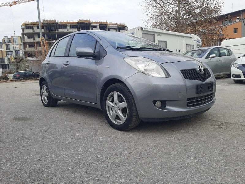 Toyota Yaris 13, бензин, снимка 17 - Автомобили и джипове - 48055742