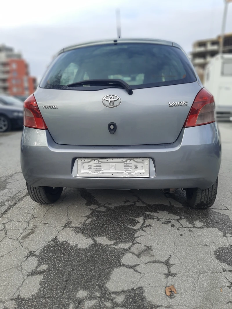 Toyota Yaris 13, бензин, снимка 5 - Автомобили и джипове - 48055742