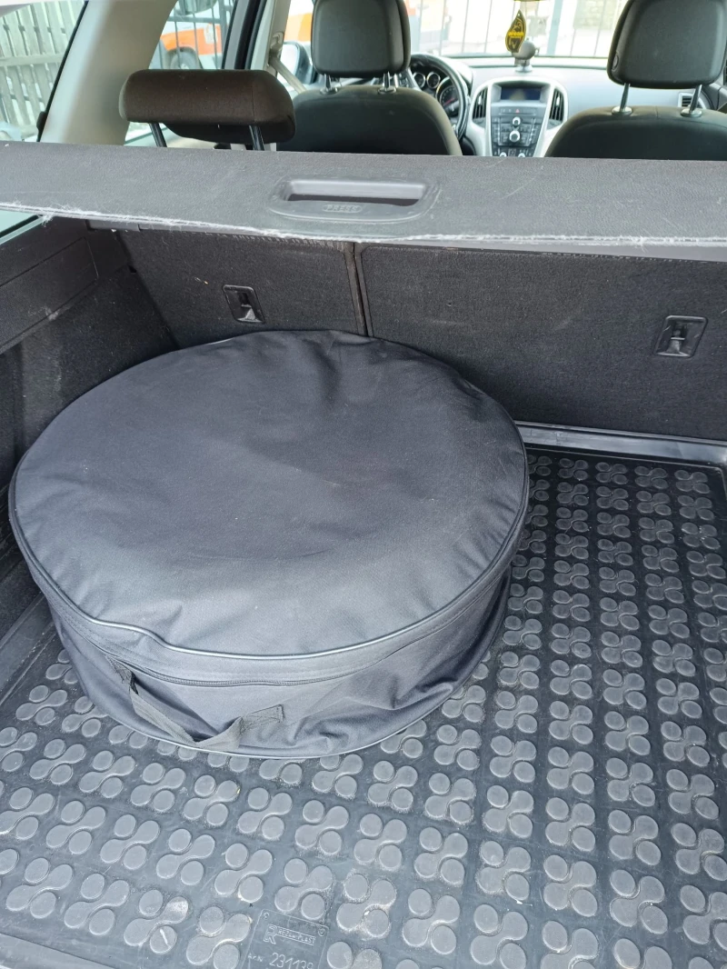 Opel Astra, снимка 4 - Автомобили и джипове - 50227939