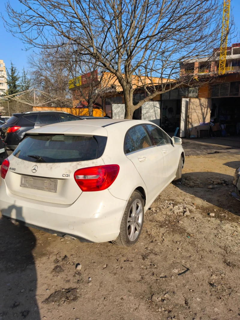 Mercedes-Benz A 180 1.5 109, снимка 5 - Автомобили и джипове - 49106221