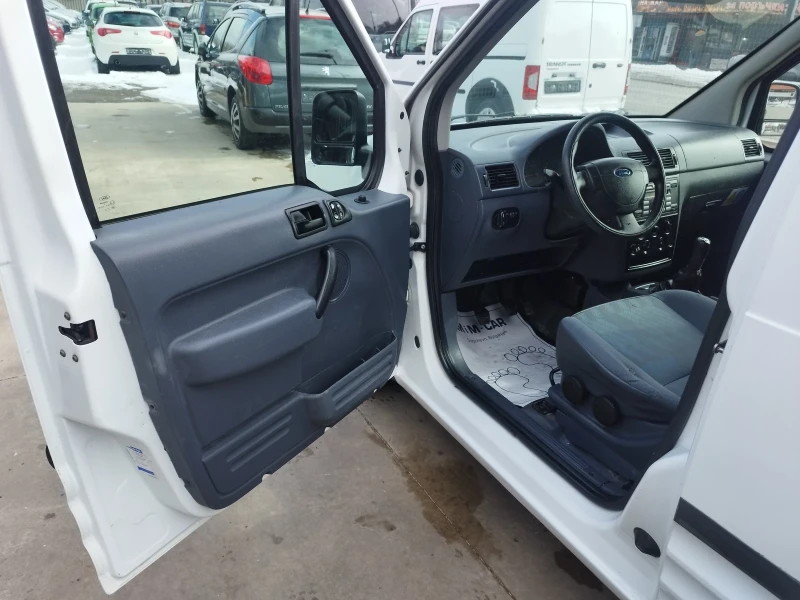 Ford Connect 1.8tdci, снимка 9 - Автомобили и джипове - 49170430