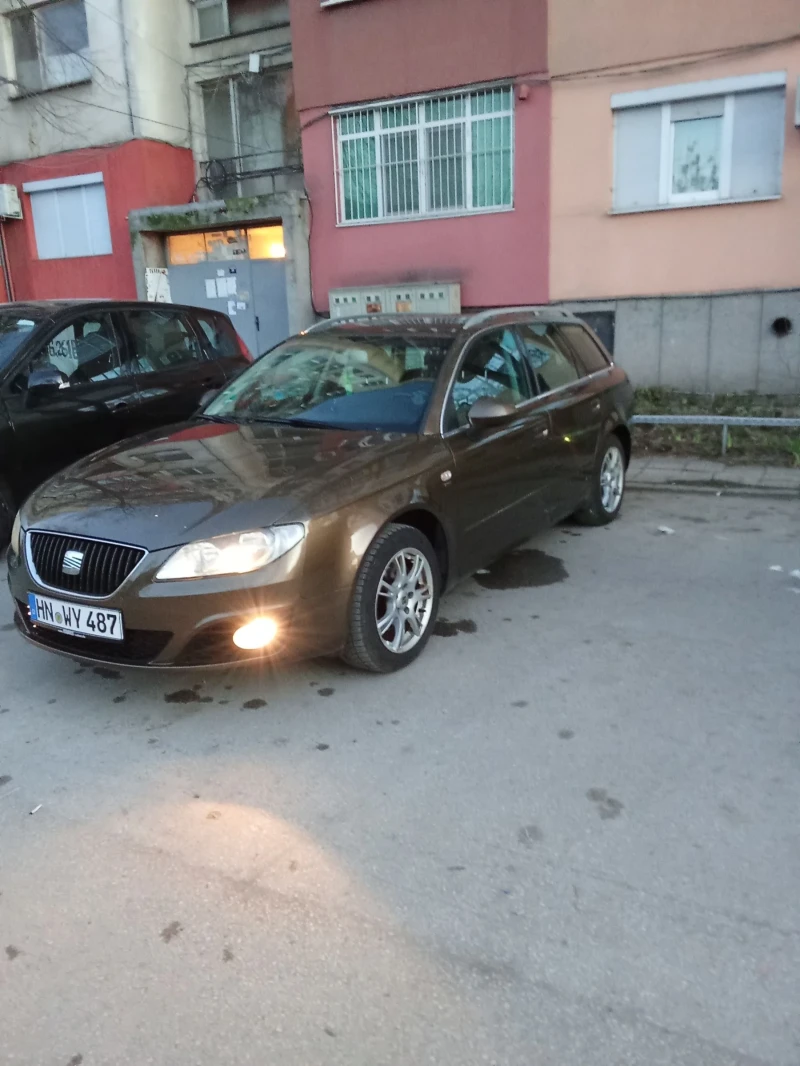 Seat Exeo, снимка 3 - Автомобили и джипове - 49415277