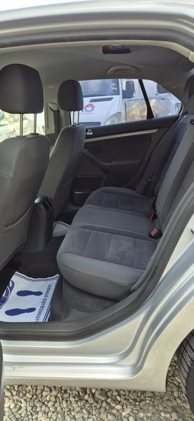 VW Jetta 1, 6I-Klimatronik, снимка 8 - Автомобили и джипове - 50806541