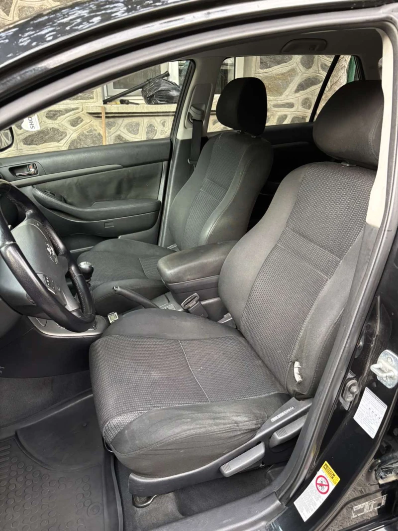 Toyota Avensis, снимка 10 - Автомобили и джипове - 52475412