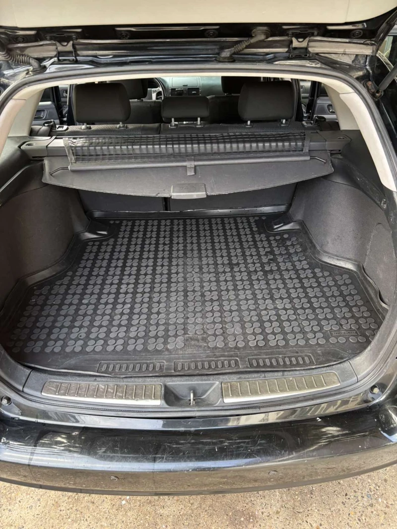 Toyota Avensis, снимка 9 - Автомобили и джипове - 52475412