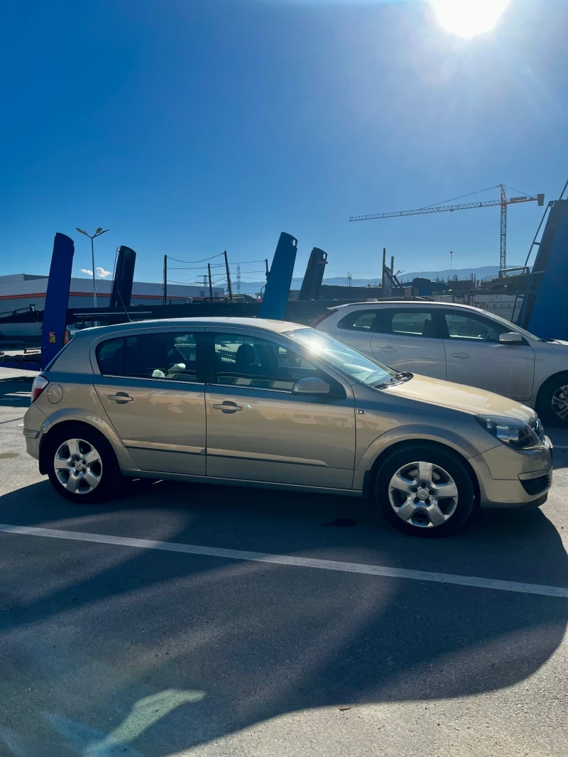 Opel Astra Cosmo, снимка 3 - Автомобили и джипове - 52628384