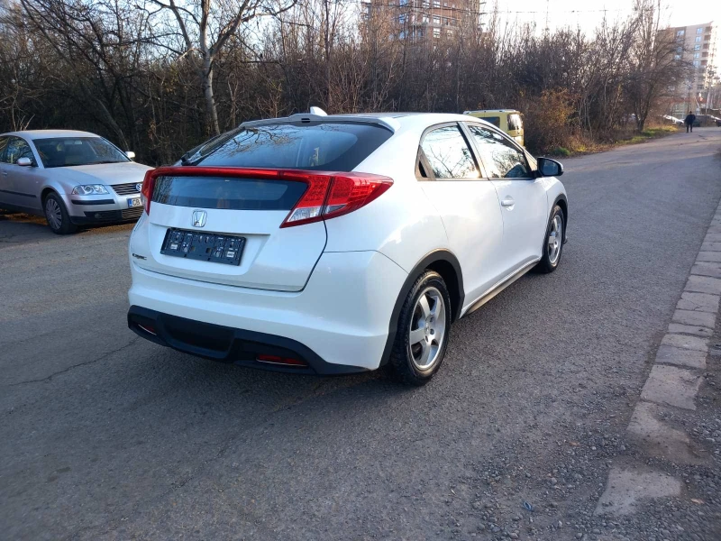 Honda Civic 1.8i V-TEC CARBON PACKET, снимка 5 - Автомобили и джипове - 52886173