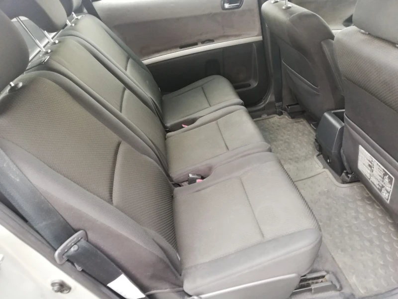 Toyota Corolla verso, снимка 4 - Автомобили и джипове - 53162063