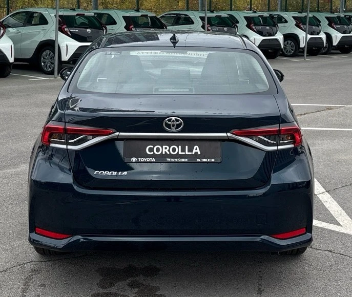 Toyota Corolla 1.5 6M/T Comfort, снимка 5 - Автомобили и джипове - 56682925