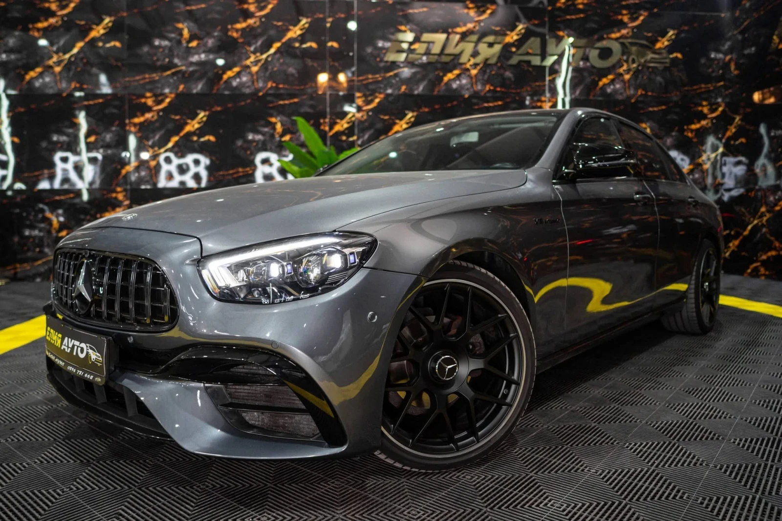 Mercedes-Benz E 220 D FULL AMG LINE FACELIFT BURMEISTER ЛИЗИНГ 100%, снимка 1